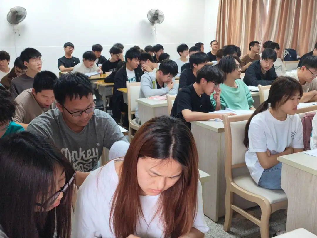 江西电力职业技术学院-红色情景剧本沙盘课程案例